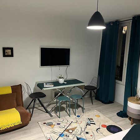 Appartement Paisible กลีชี ภายนอก รูปภาพ